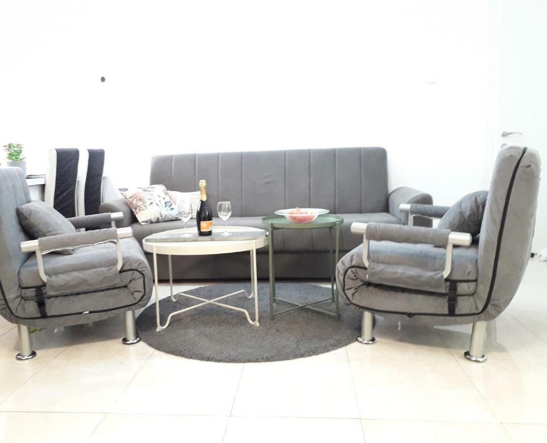 Bat Yam On The Beach Apartman Kültér fotó